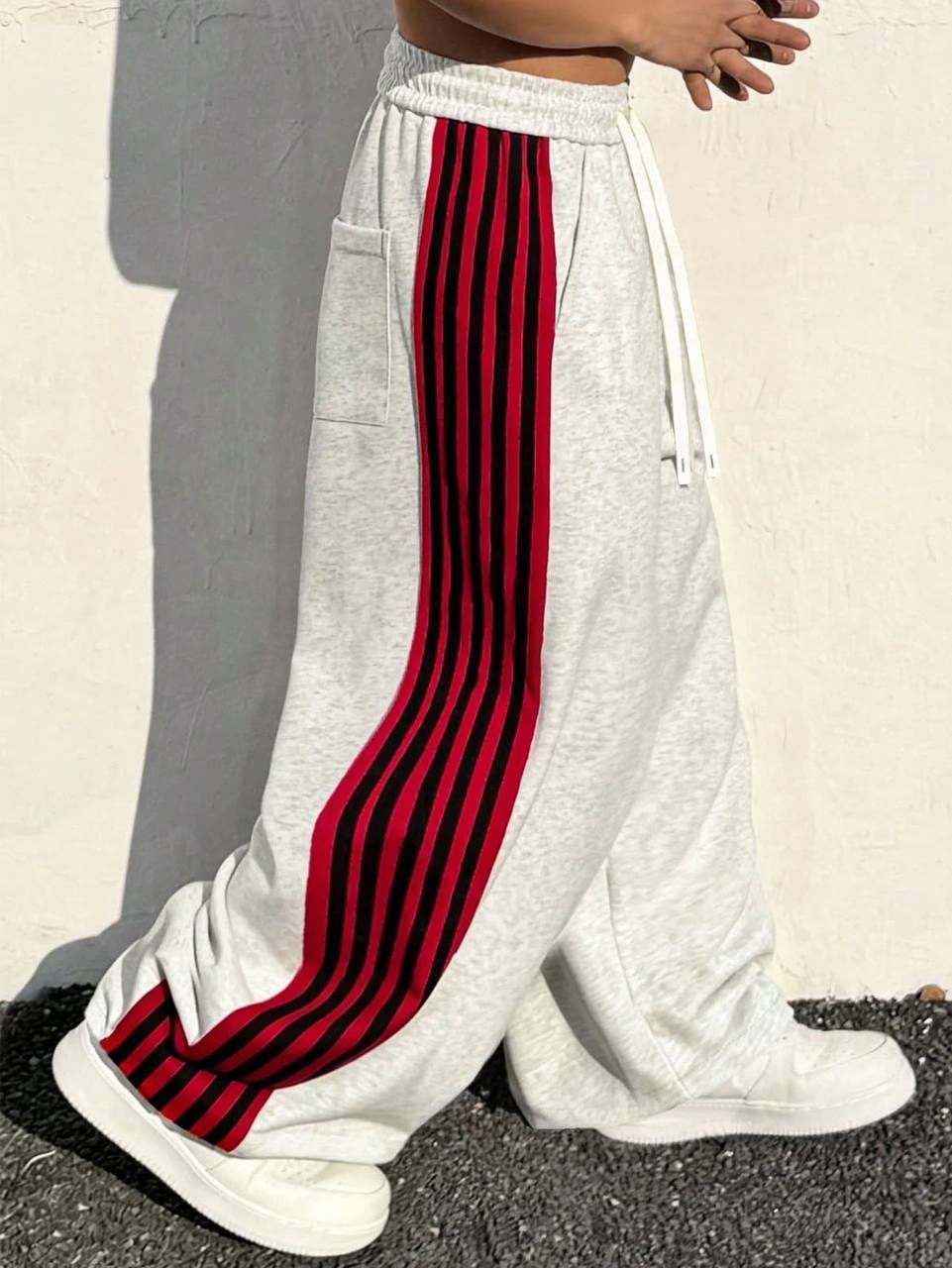 TROUSERS & JOGGERS