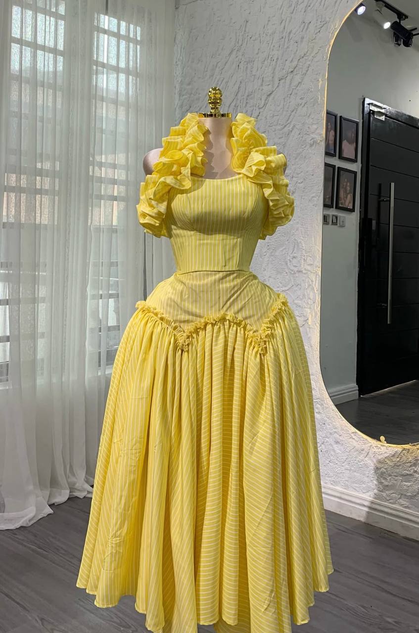READY - TO - WEAR COLLECTION